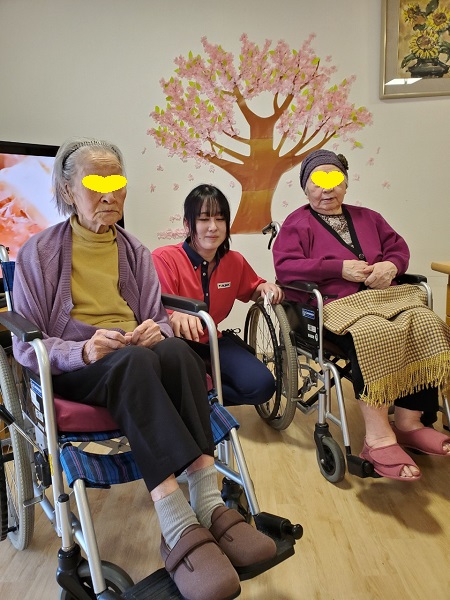 8DC77A6B-A55F-4268-89E6-D8ADD13E2564